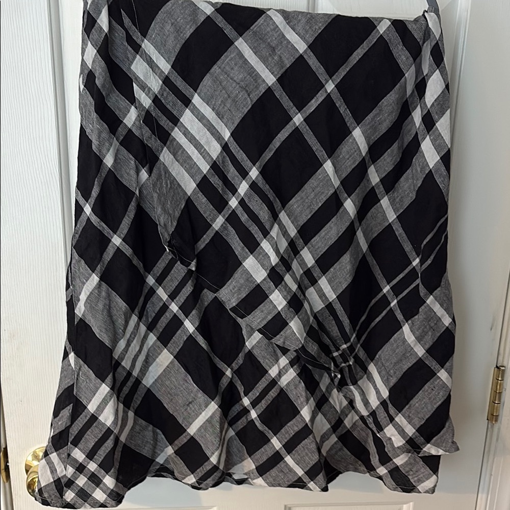 Flax Black and White Checkered Linen Skirt